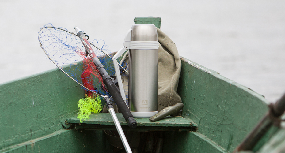 Универсальный с лаковым покрытием