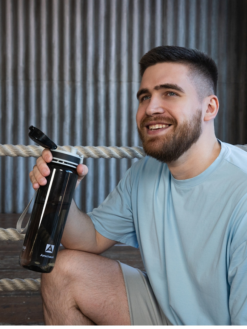 Тритановая бутылка 1л серии 720 глянцевая чёрная с ситечком - 6