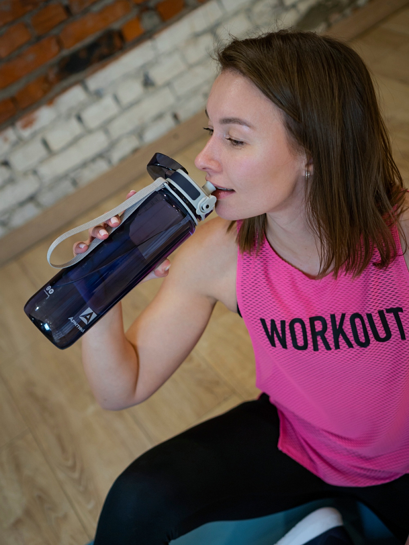 Тритановая бутылка 0.5л серии 720 глянцевая синяя с ситечком - 8