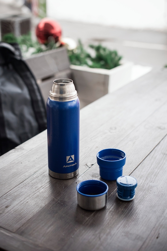 Термос 0.75л серии 106 синий с узким горлом и молотковой эмалью - 4