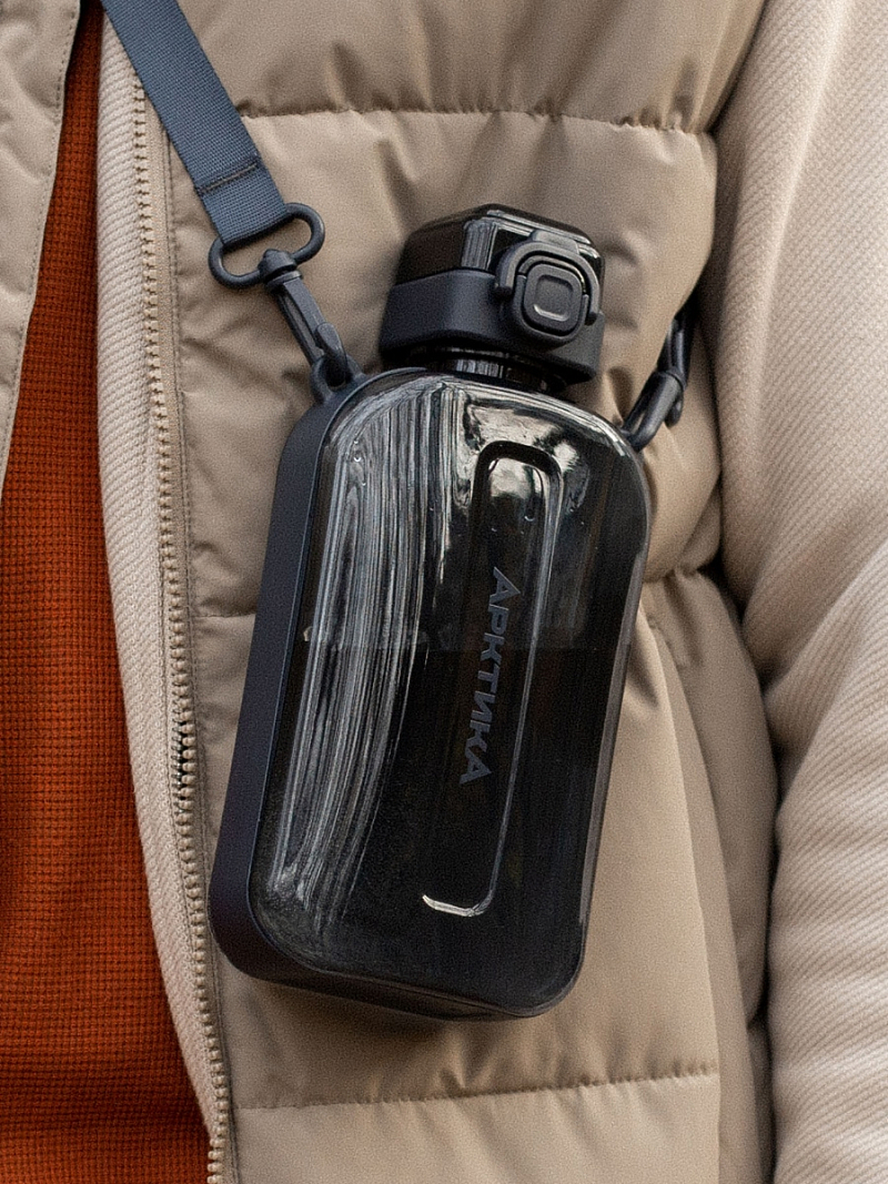 Тритановая бутылка 0.75л серии 724 «Графит» на ремне - 2