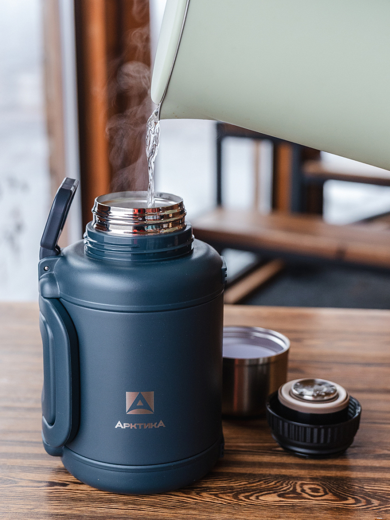 Термос 1.9л серии 204 «Индиго» со складной ручкой и ситом - 7