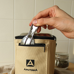 С термочехлом и складной ложкой